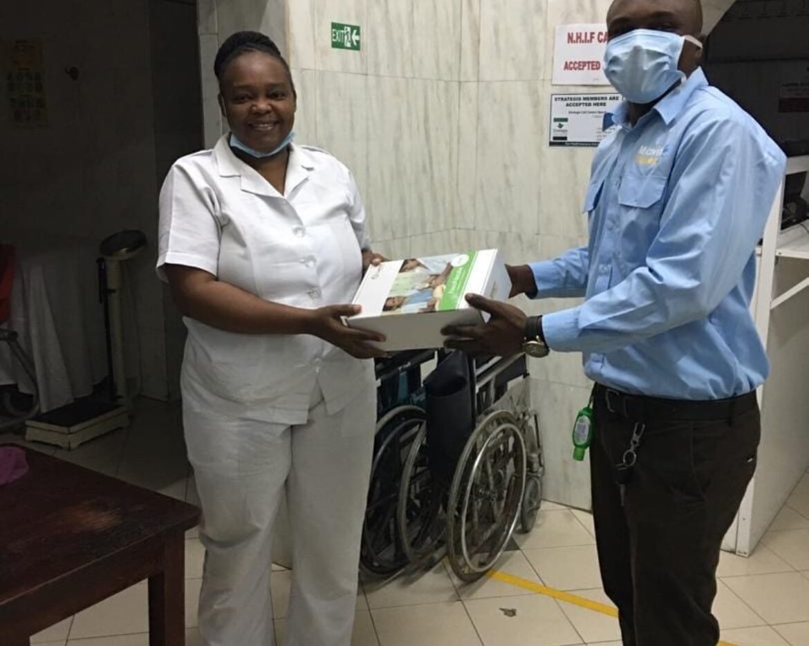 Sister-Edna-getting-Mannikin-for-mentoring-training-at-another-hospital_-Champion-Program